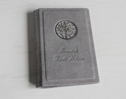 Preview: Stammbuch "Lebensbaum" aus hellgrauem Büffelleder